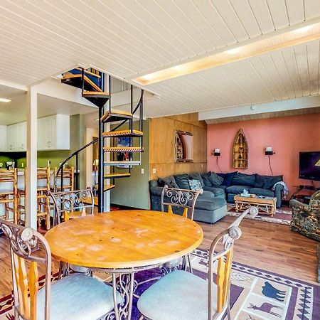 Waterfront Apres' Ski Cabin Villa South Lake Tahoe Exterior photo