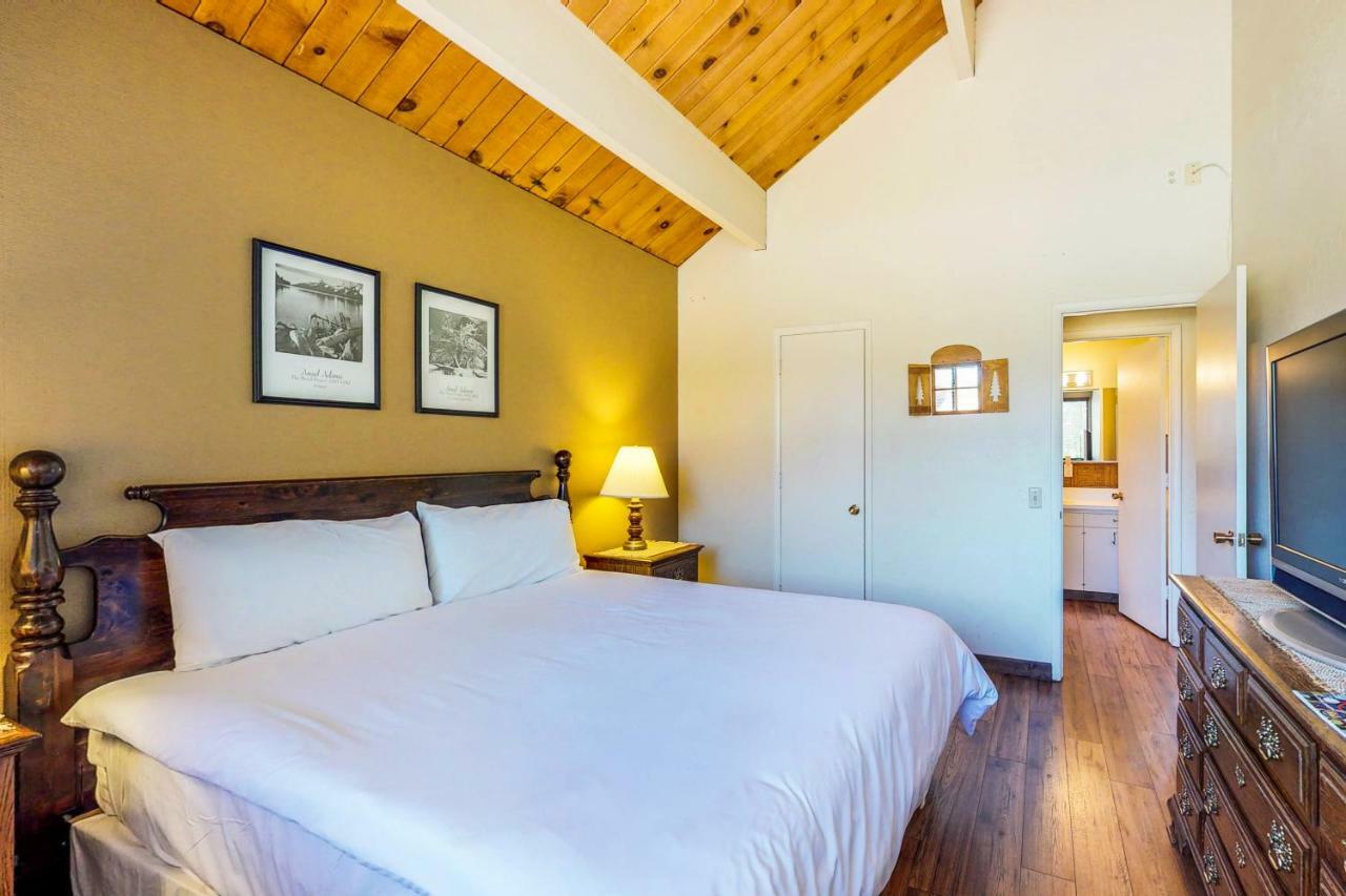 Waterfront Apres' Ski Cabin Villa South Lake Tahoe Exterior photo