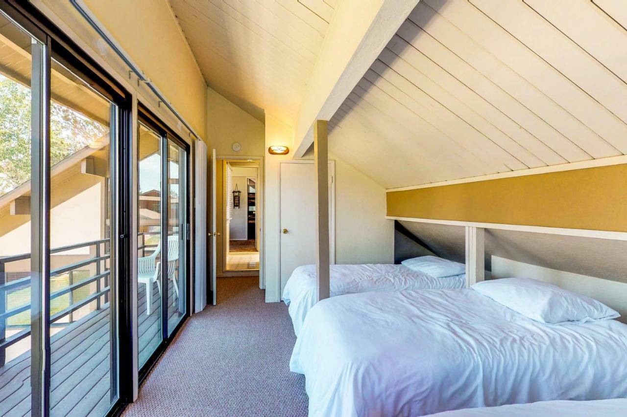 Waterfront Apres' Ski Cabin Villa South Lake Tahoe Exterior photo